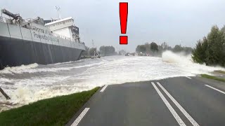 Ship Launch | 20 Awesome WAVES