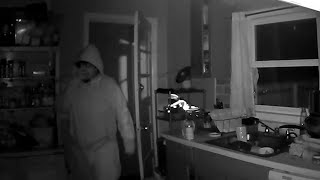 Man caught on camera after breaking into house 4 times to watch daughter sleep, mom says