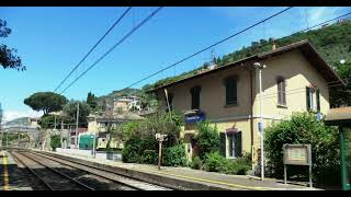 Annunci alla stazione di Bogliasco (mi è tornata voglia di fare video 😂)