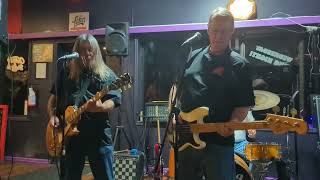 Paul Coombs Band - Roadhouse Blues (cover)