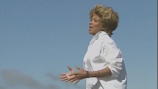 Iconic rock and soul singer Tina Turner dies