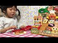 アンパンマン 動画 youtube ジャムおじさんのパン工場で遊んだよ　let`s enjoy anpanman bakery shop