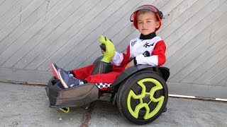 Dima unboxing power wheels Mad Racer