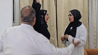 رفعت الشبشب علي مرات ابنها والصدمه كانت في النهايه