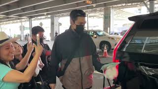 Lee Min-ho greeted by loyal fans at JFK airport for upcoming Pachinko premiere! #leeminho #pachinko