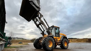 Wsl#61 Wir füttern die Biogasanlage mit dem JCB 427 Agri