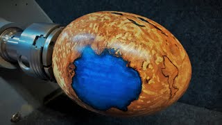 Woodturning - Sapphire Dragon's Egg