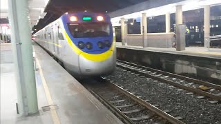 4225次福隆發車經由宜蘭線開往北湖的EMU824+EMU823微笑號區間車