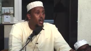 WAUMINI WALIA KWA MADA NZITO INAYOHUSU WAZAZI. Sheikh  Jamaludin Osman