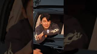 살인미소 영탁  퇴근해요 241026 #탁쇼3 #영탁퇴근