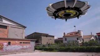 AVVISTAMENTO UFO