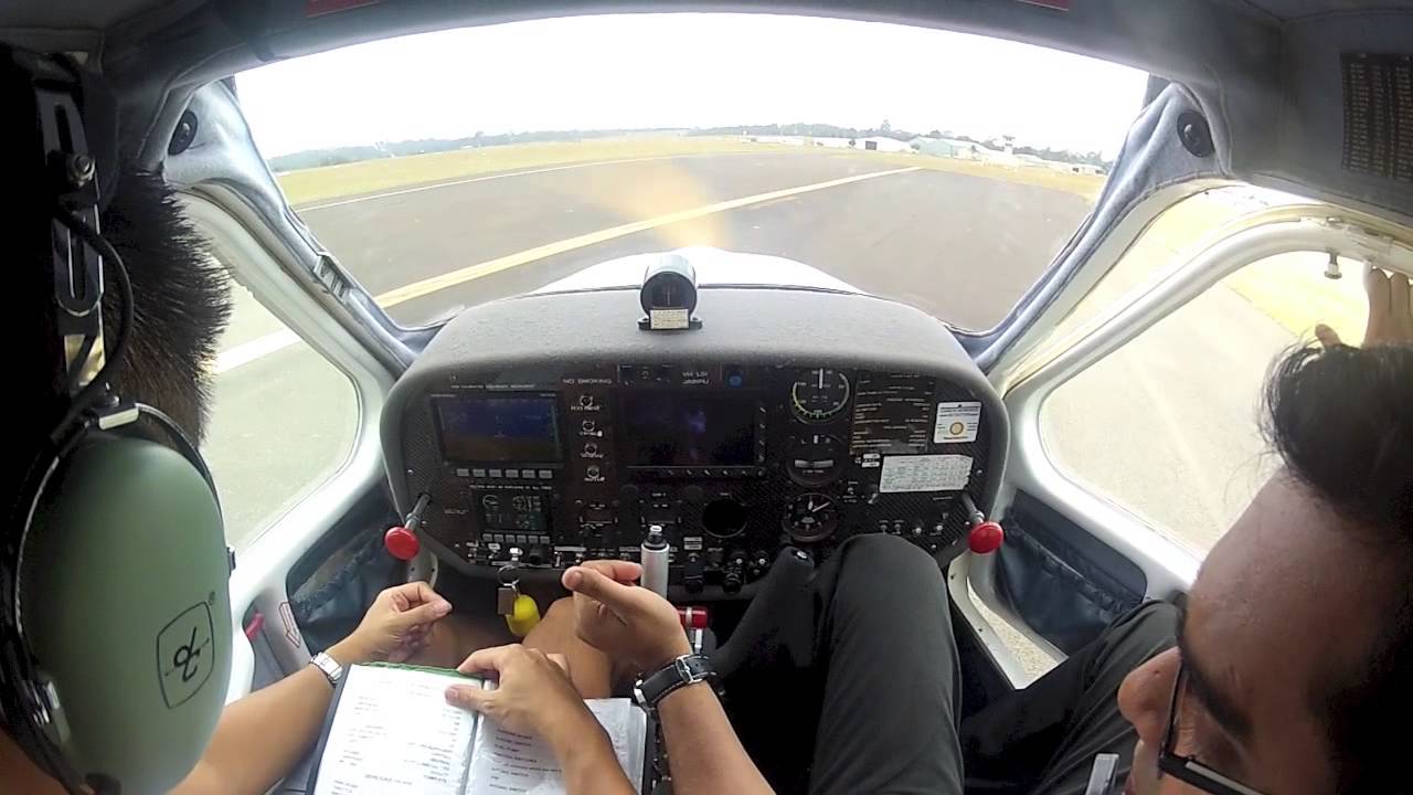 Flying Training Part 1 Of 3 Youtube