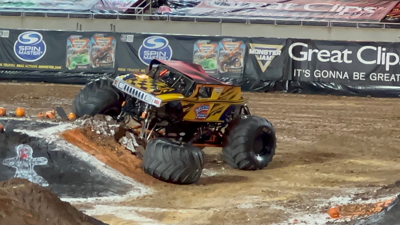 Monster Jam Orlando October 2022 Camping World Stadium - YouTube