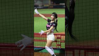 20240928-韓風BLACK\u0026PINK球衣-小珍奶-紅色魔法 #cheerleader #baseball #cpbl#小珍奶 #dragonsbeauties