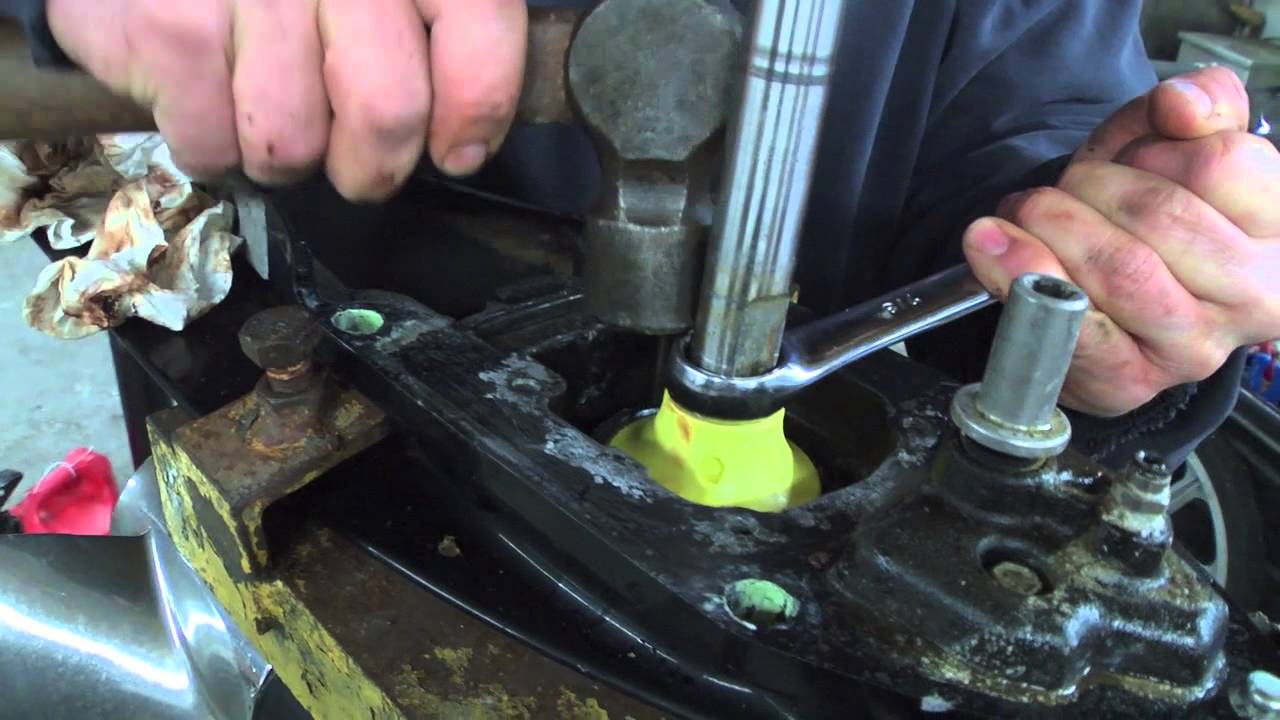 How To Replace An Outboard Water Pump - YouTube