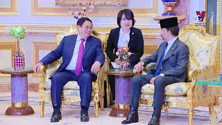 Prime Minister holds talks with Sultan of Brunei