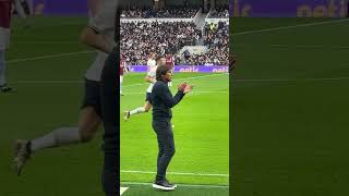 Tottenham v Aston Villa - Clapping Conte cam