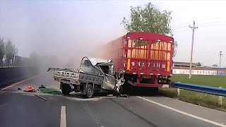 HOW to not drive in  CHINA ! 79