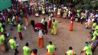 Awesome Kavadi Attam.