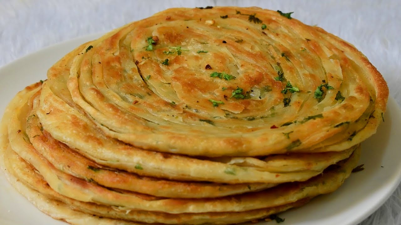 Unique Style Garlic Paratha ️ | Crispy Multilayered Garlic Paratha ...