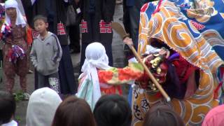 白川郷のどぶろく祭　獅子舞