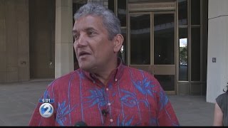 Hawaii Mayor Billy Kenoi indicted on charges of theft, tampering, false swearing