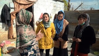 Les réfugiées afghanes retournent à l'école au Pakistan • FRANCE 24