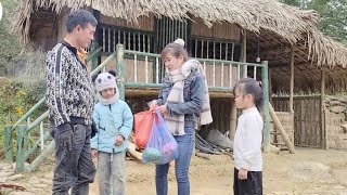 The teacher visited a single father and son after the Lunar New Year holiday