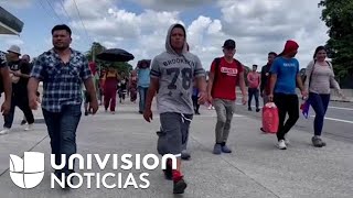 “No podemos esperar más por los permisos”: nueva caravana de migrantes parte de México rumbo a EEUU