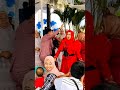 Ciinan Bana bikik para undangan joget di hobah Rahma batubara