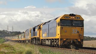 7731v Pacific National Grain Train With BL32 XR559 BL27 Seen Here At Moorabool (16/4/23)