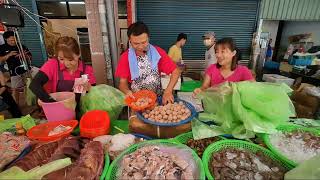 高雄金獅湖市場海鮮拍賣 興達港王中皇海鮮叫賣直播0806