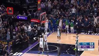 CHIMEZIE METU HITS THE GAME WINNER BUZZER BEATER AGAINST DALLAS