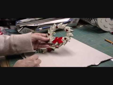 Make A Money Christmas Wreath! Make A Money Christmas Wreath!