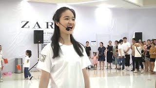 浙江义乌：红歌大联唱「快闪」