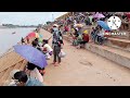 บรรยากาศการแข่งขันเรือยาว ในวันออกพรรษา ปากเช ลาว.