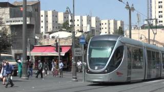 באלבסטה/ מוזיאון קומה ומגדל בירושלים מציג: סמטת ארכיון