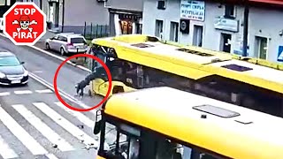 Zderzenie autobusów komunikacji miejskiej w Gliwicach. STOP PIRAT