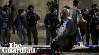 Israeli police attack Palestinians at al-Aqsa mosque in eviction protests