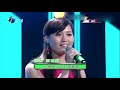 选手演唱《轻轻地告诉你》，杨钰莹甜美歌唱动作优美丨天下无双