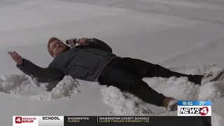 News4's Ryan Dugger having fun in the snow