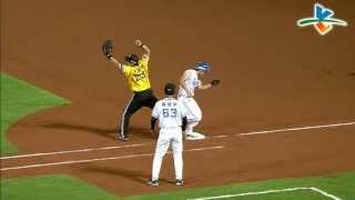 20130613 CPBL 象 V.S 猿 4下 大頭守備失誤，龍貓努力跑上壘