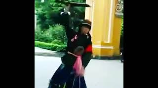 老太太的文革舞 Chinese communist grandma dancing 😂