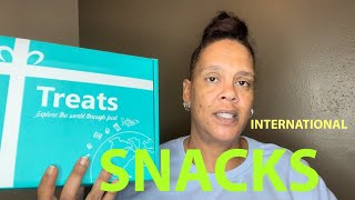 TRY TREATS INTERNATIONAL SNACKS UNBOXING/REVIEW