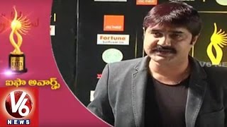 Srikanth At IIFA Utsavam Awards 2016 | South Indian Film Awards | V6 News