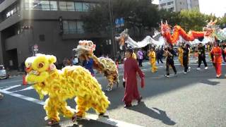 国民文化祭で大阪府立成美高等学校の行進(2011.10.29)