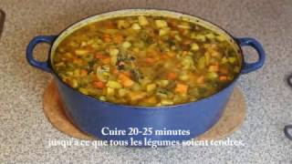 Potage aux légumes racine parfumé aux cumins curcuma et fines herbes