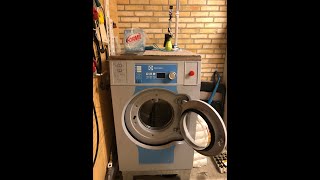 Electrolux Professional W575H - Overview of my new washer + Short video