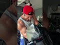 Single Arm Preacher Curls!