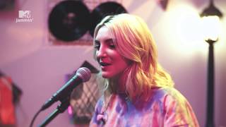 Julia Michaels Performs What A Time On Mtv Jammin